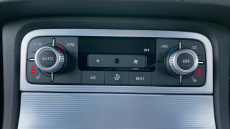 Volkswagen Touareg 3.0 V6 TDI BlueMotion Tech 262 R-Line 5dr Tip Auto Diesel Estate